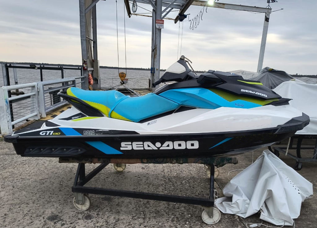 venta de embarcacion motosjet