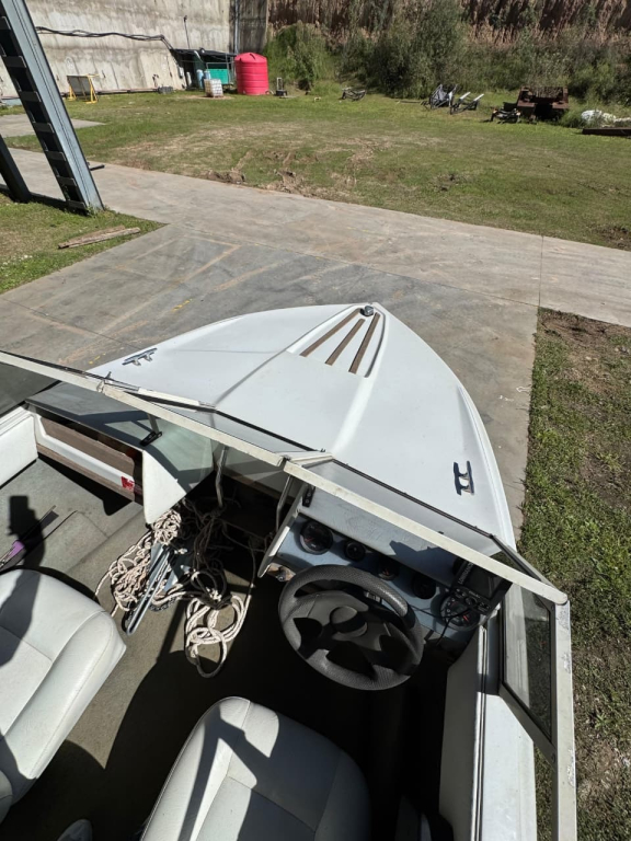 lanchas - LANCHA MOTOR - RETASADA - CARIBBEAN- OPORTUNIDAD