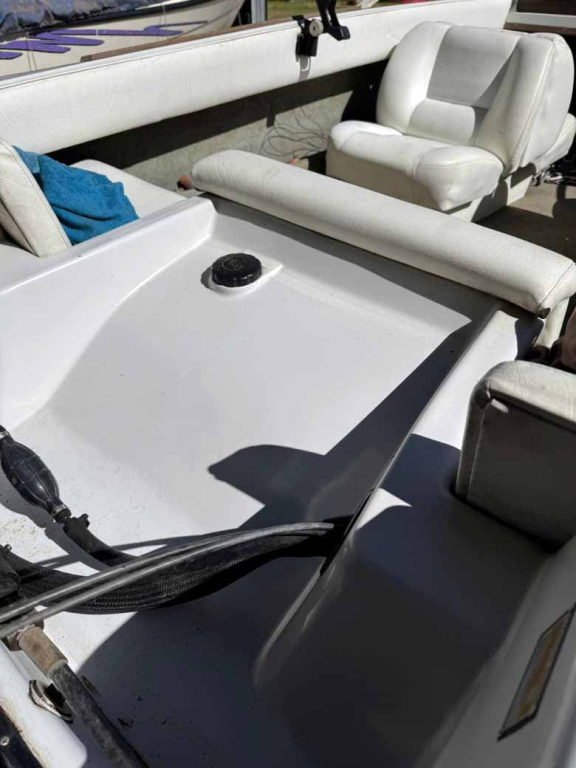 lanchas - LANCHA MOTOR - RETASADA - CARIBBEAN- OPORTUNIDAD