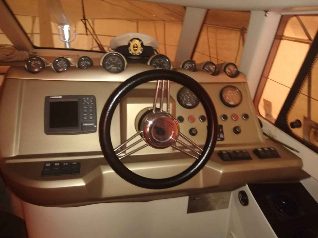 cruceros - YATE MOTOR - RETASADO - AQUALUM 35- OPORTUNIDAD