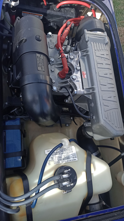 motosjet - JET SKI-RETASADO - SUPER JET YAMAHA -OPORTUNIDAD