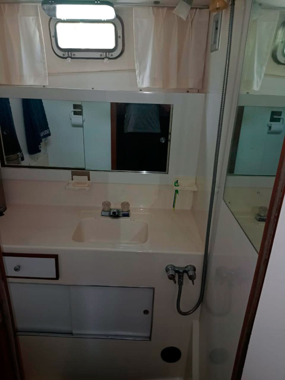 cruceros - YATE MOTOR - RETASADO OPORT - BERTRAM 33- OPORTUNIDAD