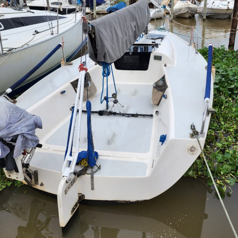 veleros - YATE DE VELA  - CORUM 200