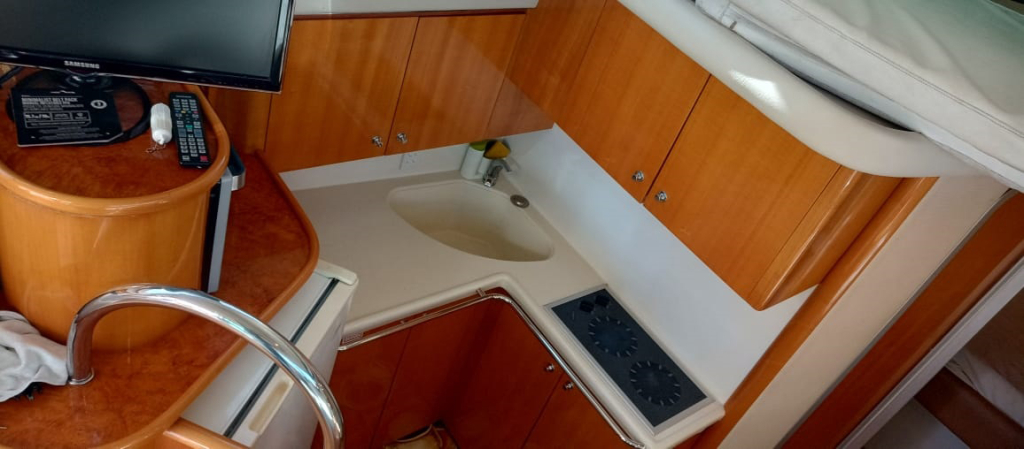 cruceros - YATE MOTOR - RETASADO - GENESIS 390 - RETASADO