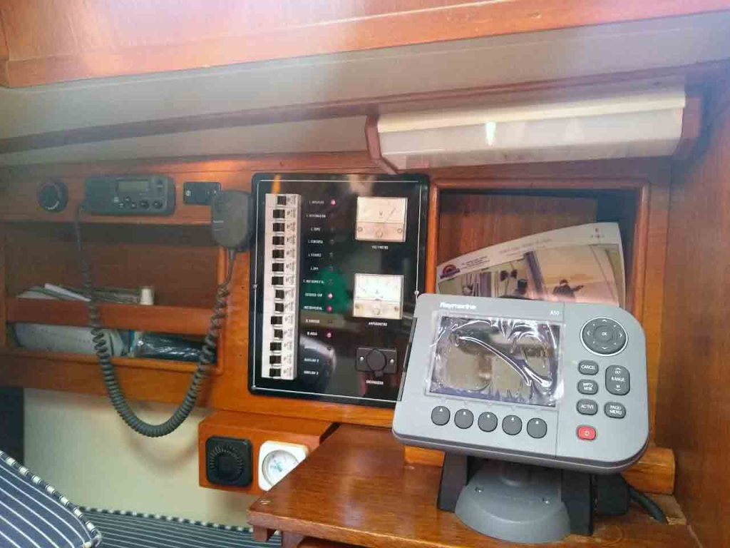 veleros - YATE DE VELA  CON MOTOR AUXIL - PANDORA 28