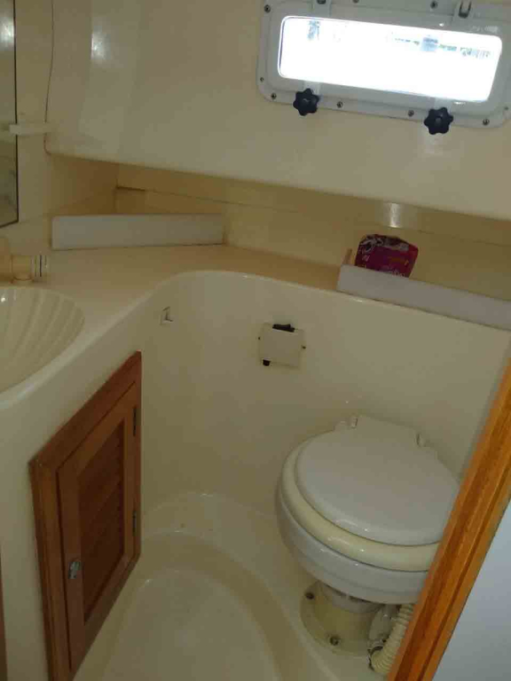 cruceros - YATE MOTOR  - ASTINOR 700 - OPORTUNIDAD
