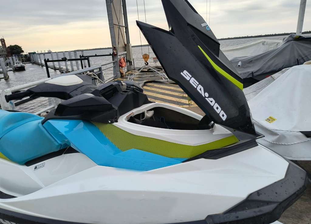 motosjet - MOTO TRIPLAZA OPORTUNIDAD - SEA DOO GTI 130-RETASADA