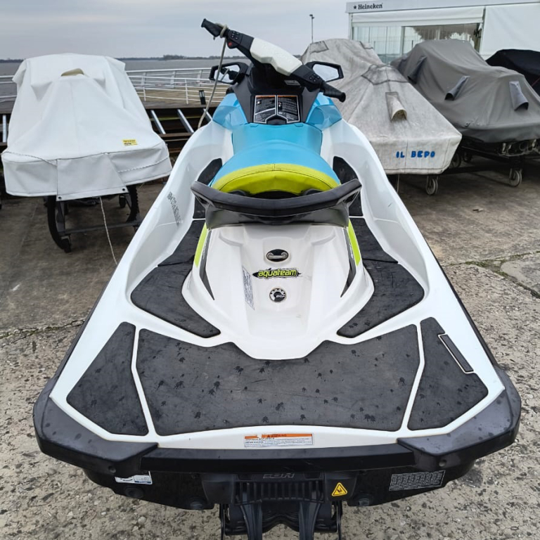 motosjet - MOTO TRIPLAZA OPORTUNIDAD - SEA DOO GTI 130-RETASADA
