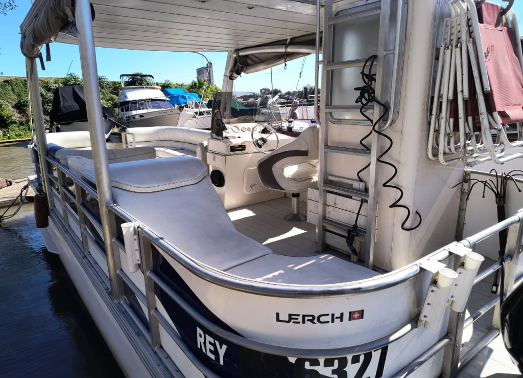 lanchas - PONTON CON TECHO RIGIDO - PONTOON 240