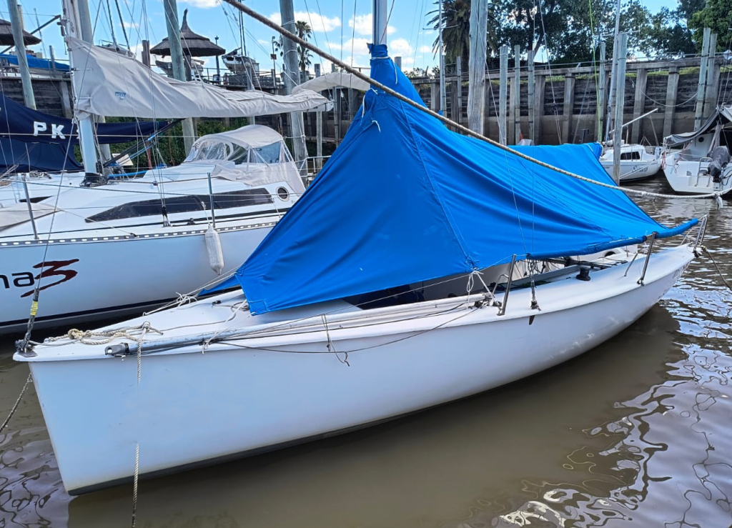 veleros - YATE DE VELA - OPORTUNIDAD - R 630 - OPORTUNIDAD