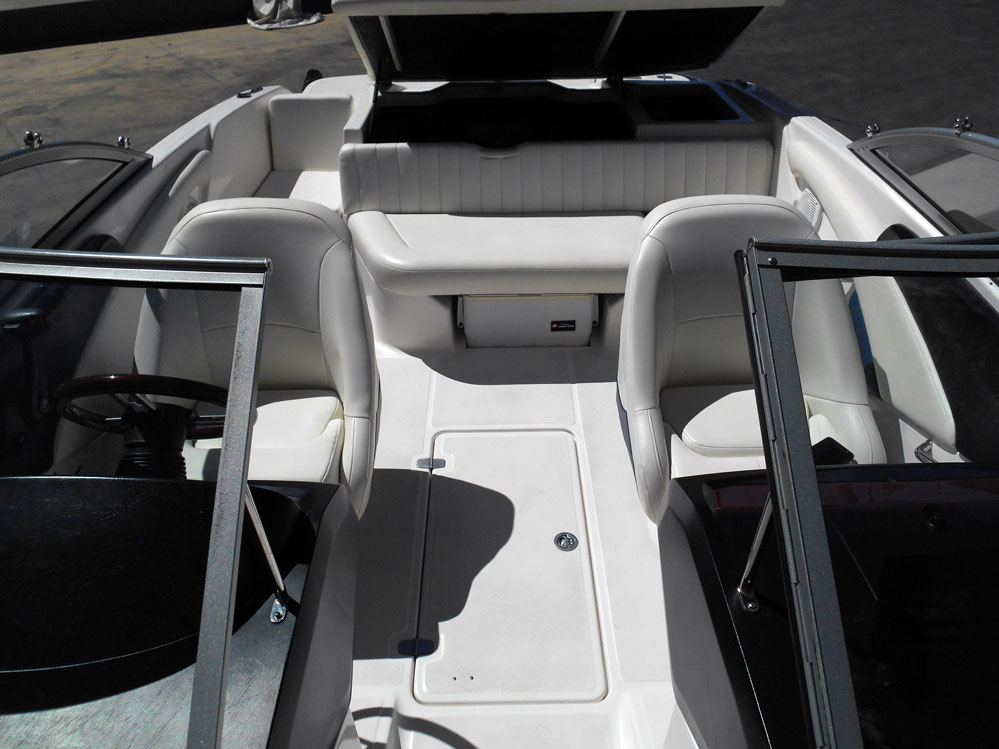 lanchas - LANCHA OPEN IMPORTADA - REGAL 1900