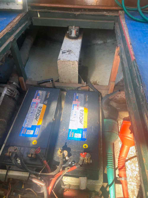 cruceros - YATE MOTOR  - GRANDJEAN  OPORTUNIDAD