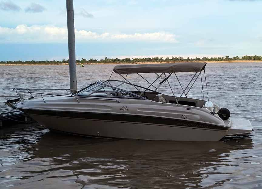 lanchas - LANCHA CUDDY - CANESTRARI 215