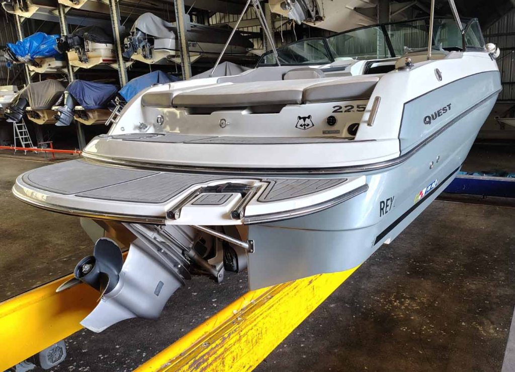 lanchas - LANCHA CUDDY- OPORTUNIDAD - QUEST 225