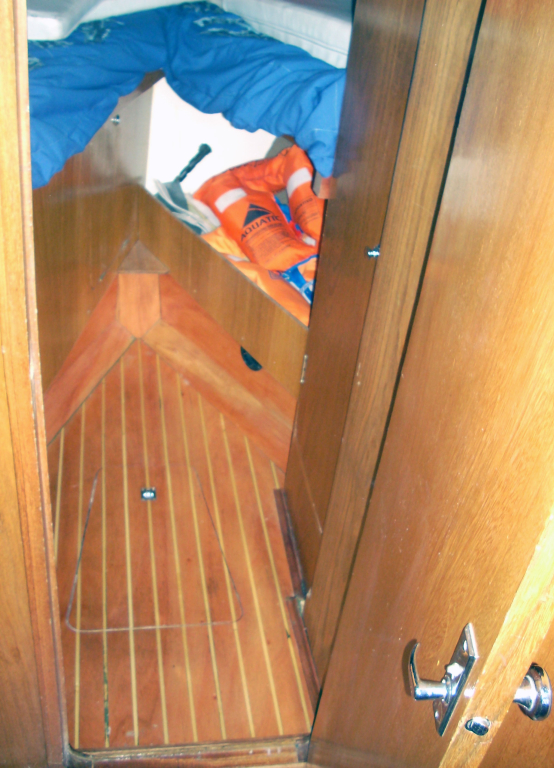 cruceros - YATE MOTOR  - CARVER 33 AMERICANO