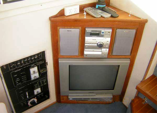 cruceros - YATE MOTOR  - CARVER 33 AMERICANO