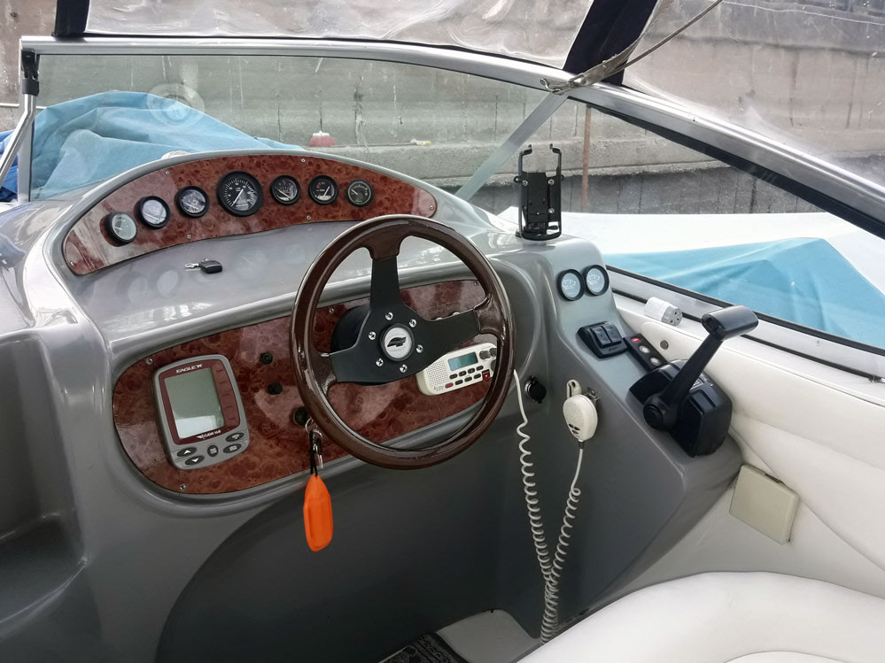 cruceros - YATE MOTOR  OPEN - TRENTO 285- OPORTUNIDAD