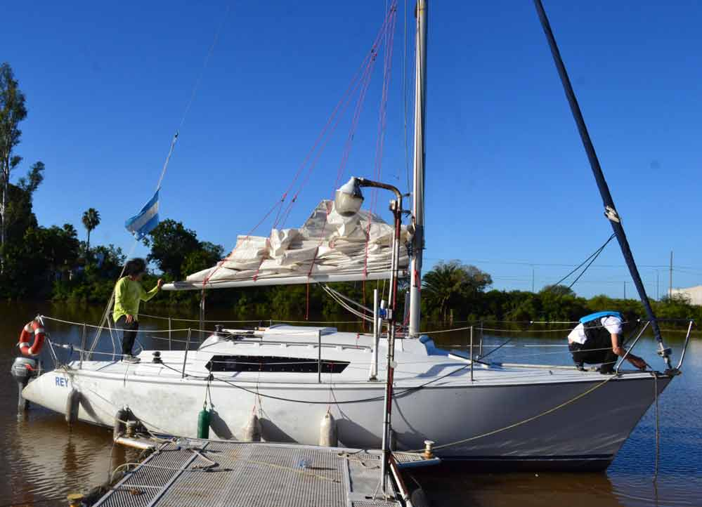 veleros - YATE DE VELA  - ALBATROS 825