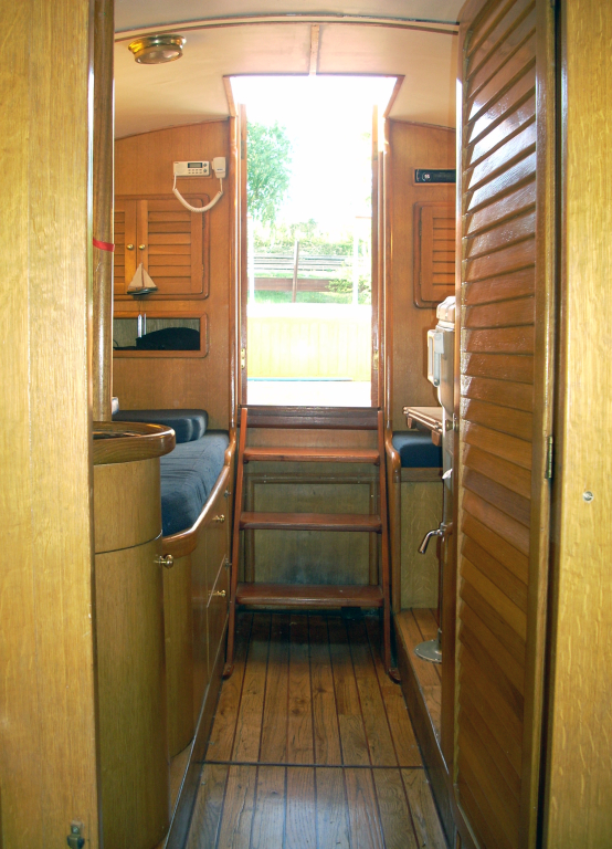 cruceros - YATE MOTOR  - GRANDJEAN 
